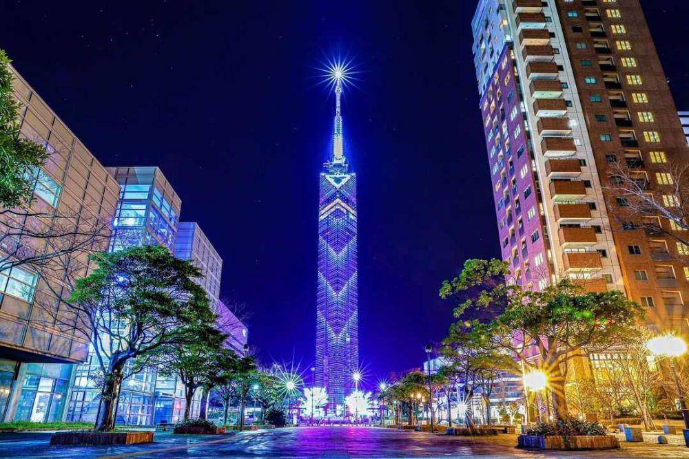 Fukuoka Tower (instagram.com/yukihira8813)