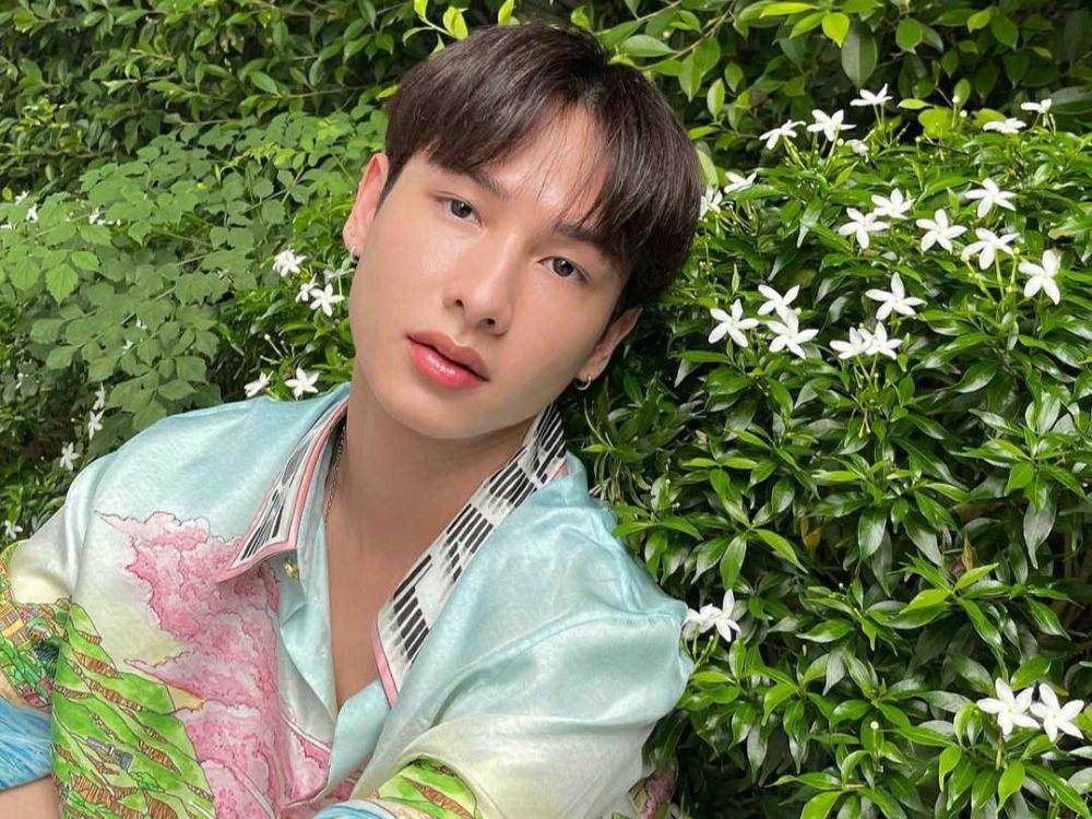 Gun Atthaphan (instagram.com/gun_atthaphan)