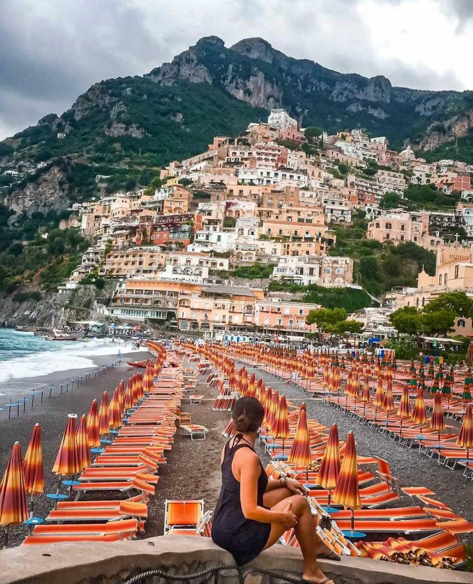 Spiaggia Grande (instagram/the.traveling.journals)