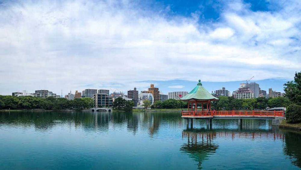 Ohori Park (instagram.com/junchanged)