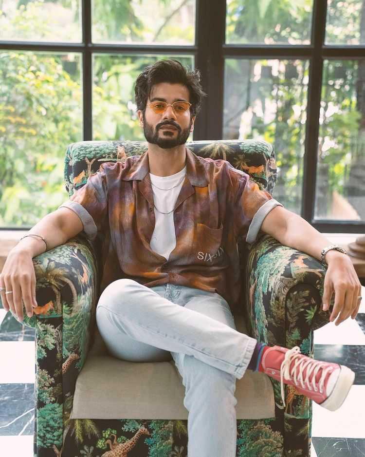 Sunny Kaushal (instagram.com/sunsunnykhez)