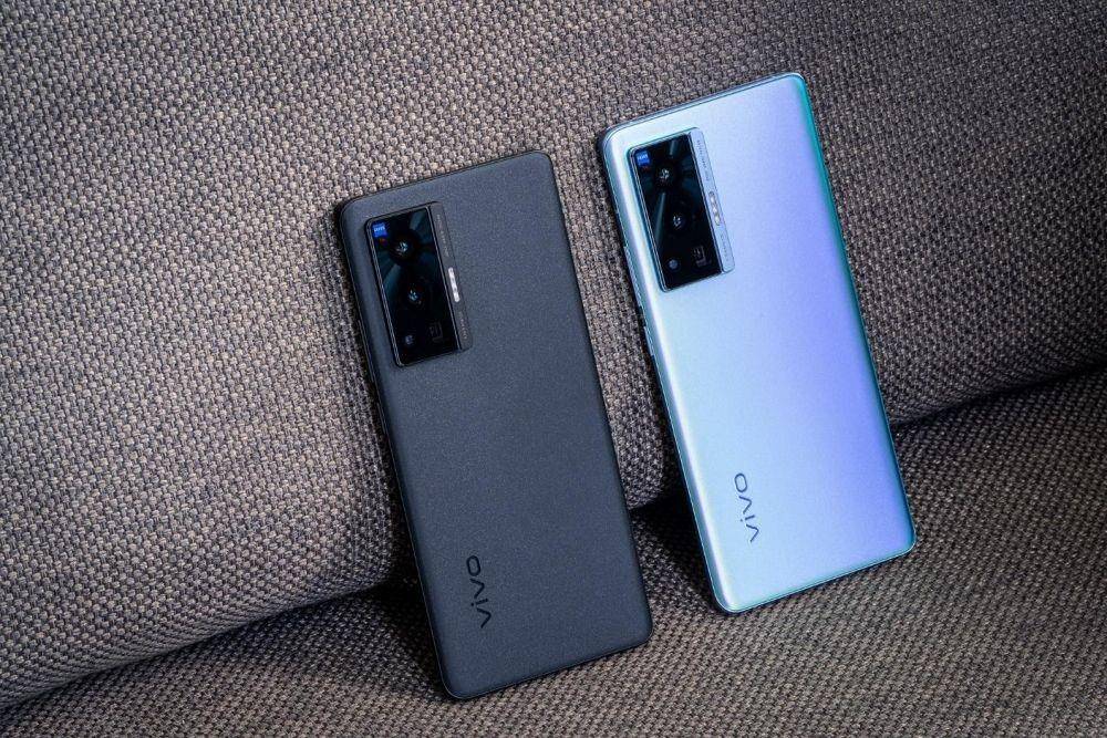 vivo X70 Pro (dok. vivo)