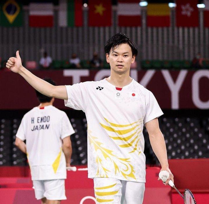 Yuta Watanabe (instagram.com/takeshikamurafanpage)
