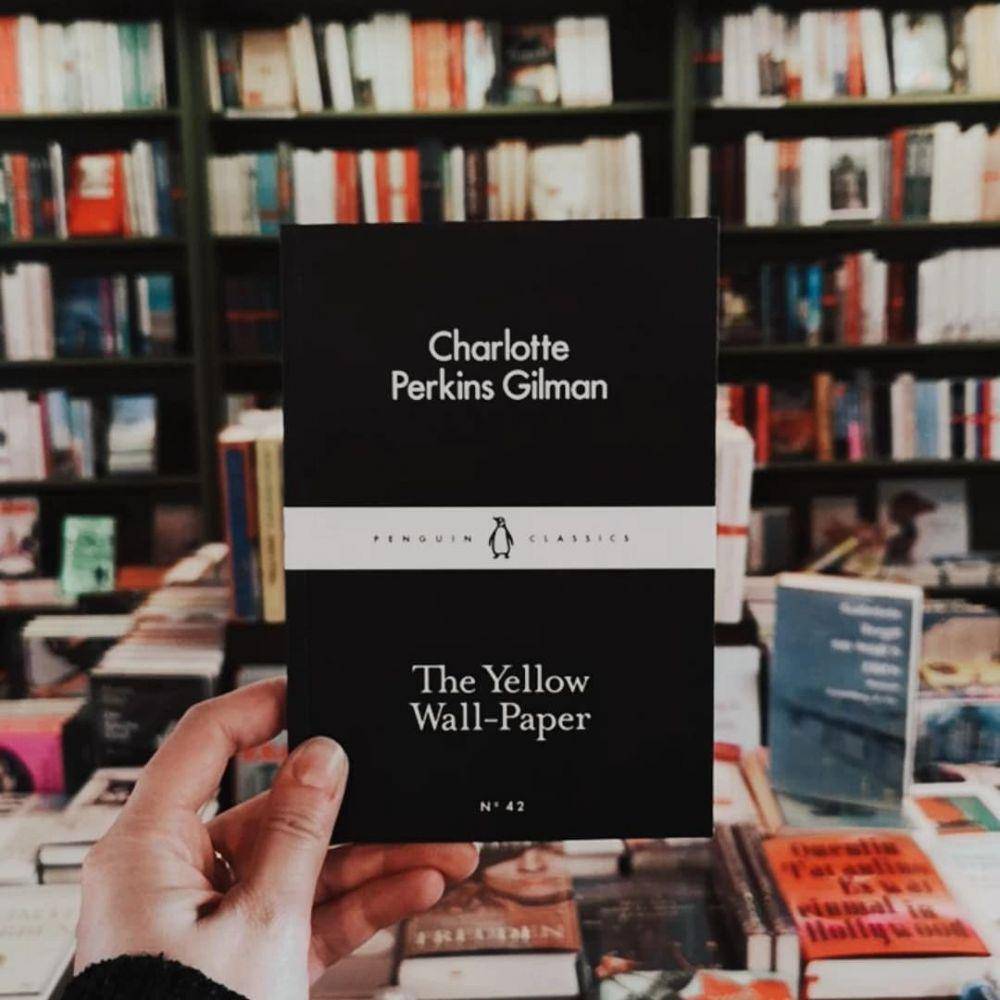 The Yellow Wall-Paper oleh Charlotte Perkins Gilman (instagram.com/lisa_liest)