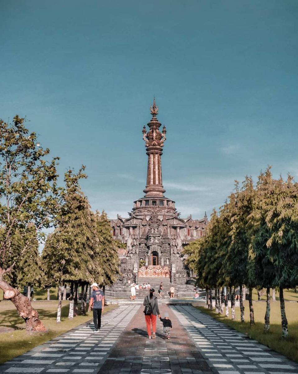 Monumen Bajra Sandhi (instagram.com/malanita7)