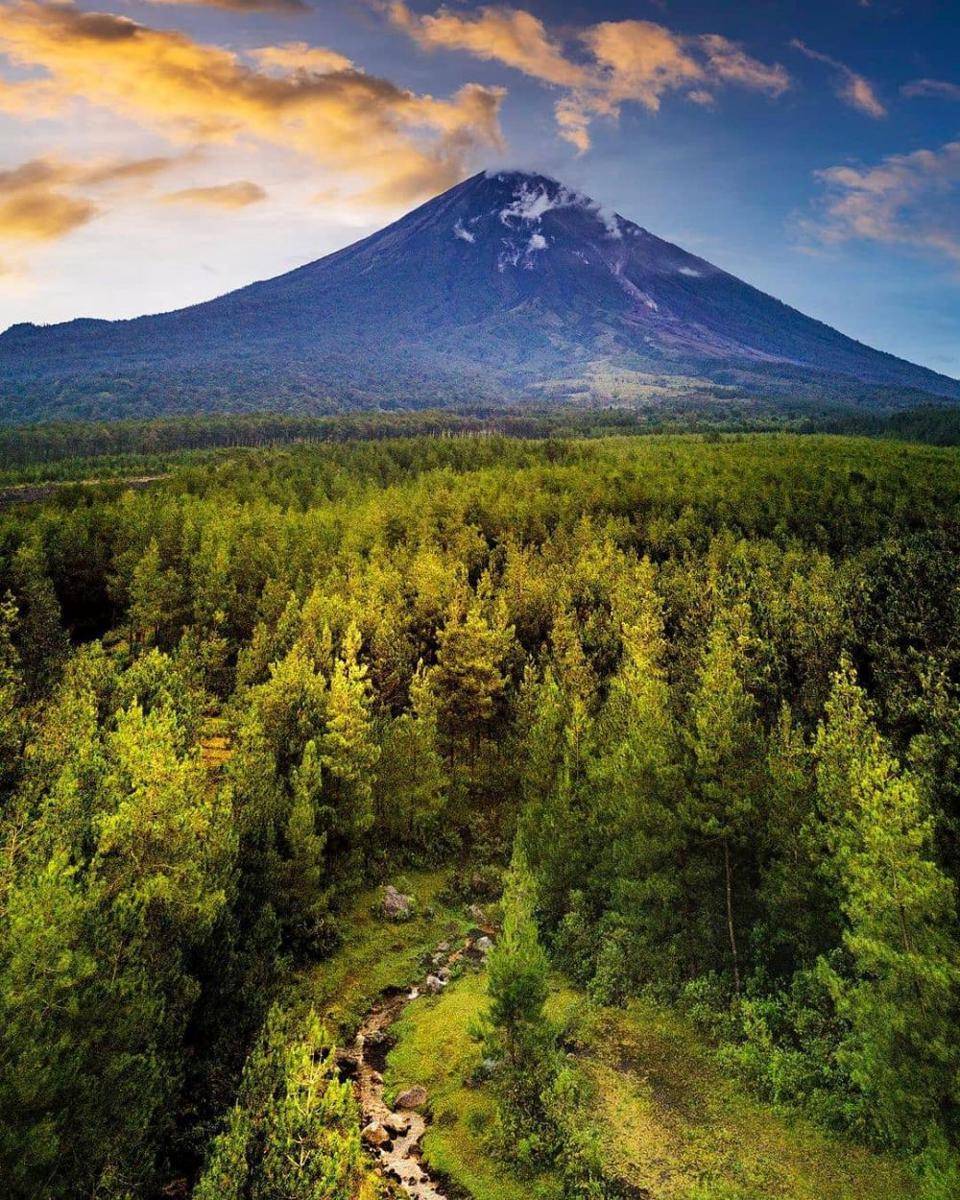 Potret Gunung Semeru (instagram.com/pesonapronojiwo_official)