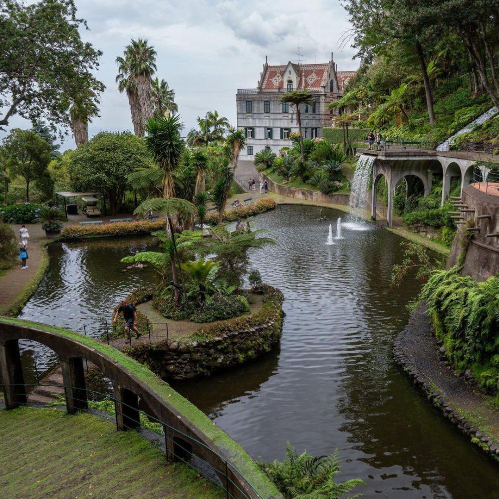potret Monte Palace Tropical Garden (instagram.com/andrashaudek)