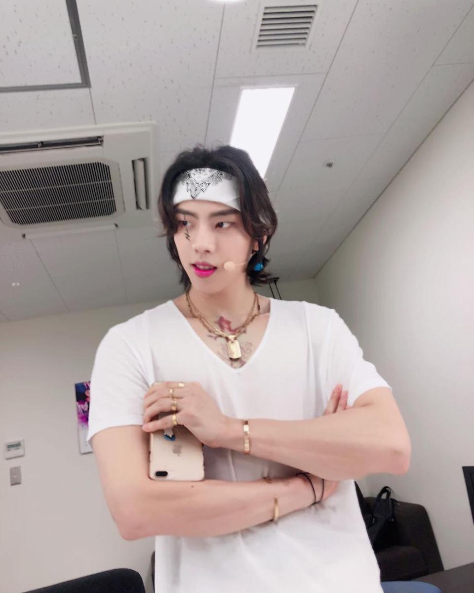 Dongwoo INFINITE (instagram.com/ddong_gg0)