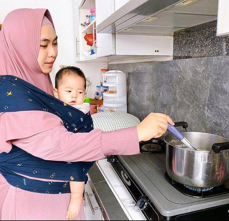 keluarga Oki Setiana Dewi (instagram.com/okisetianadewi)