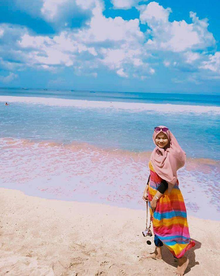 Pantai Tanjung Benoa (instagram.com/jfahira23)