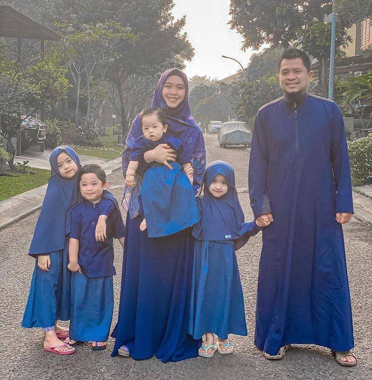 keluarga Oki Setiana Dewi (instagram.com/okisetianadewi)