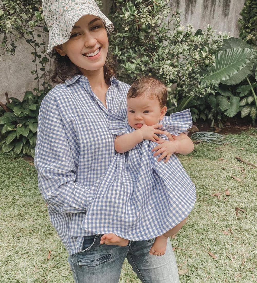 Aisyah Moonlight Akbar (instagram.com/kimbrlyryder)