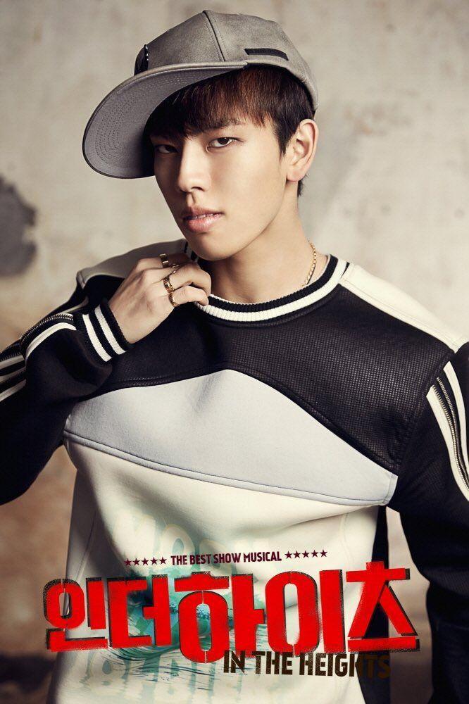 Dongwoo INFINITE di poster karakter musikal In the Heights (twitter.com/Infinite_Phils)