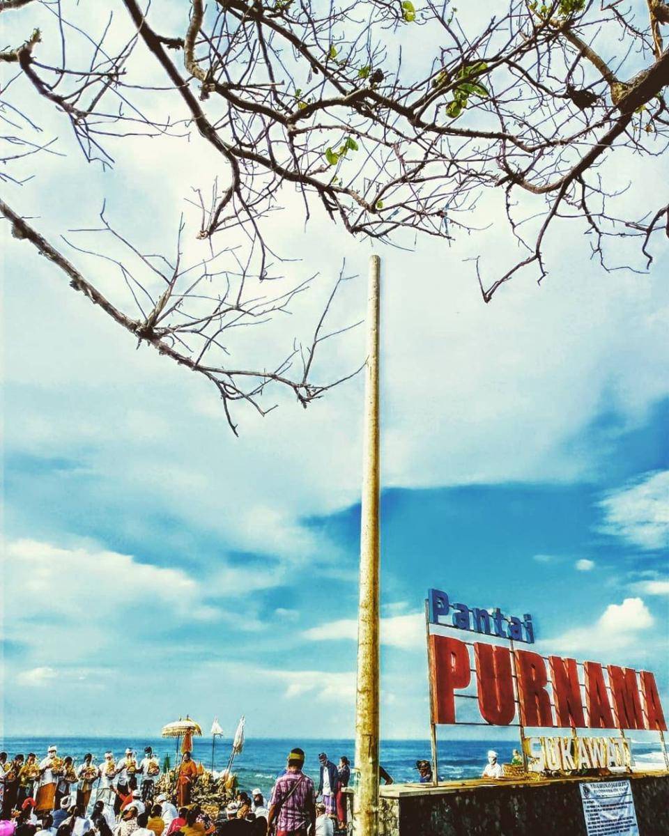 Pantai Purnama, Bali (instagram.com/denny_rahmad)