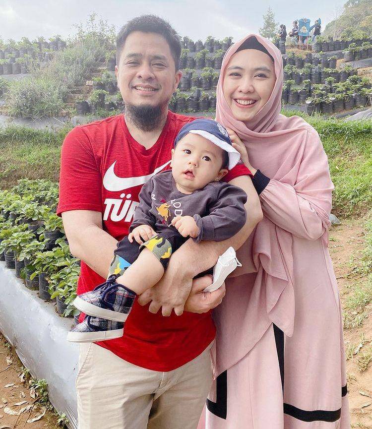 keluarga Oki Setiana Dewi (instagram.com/okisetianadewi)