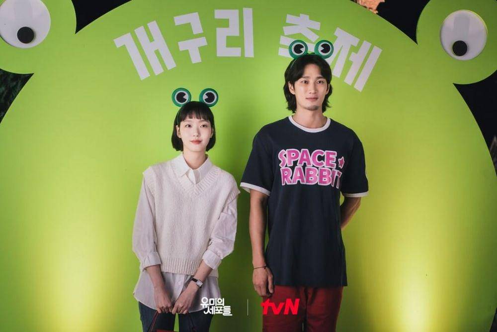 potret Ahn Bo Hyun dan Kim Go Eun di First Garden Paju dalam drama Yumi's Cells (instagram.com/tvn_drama)