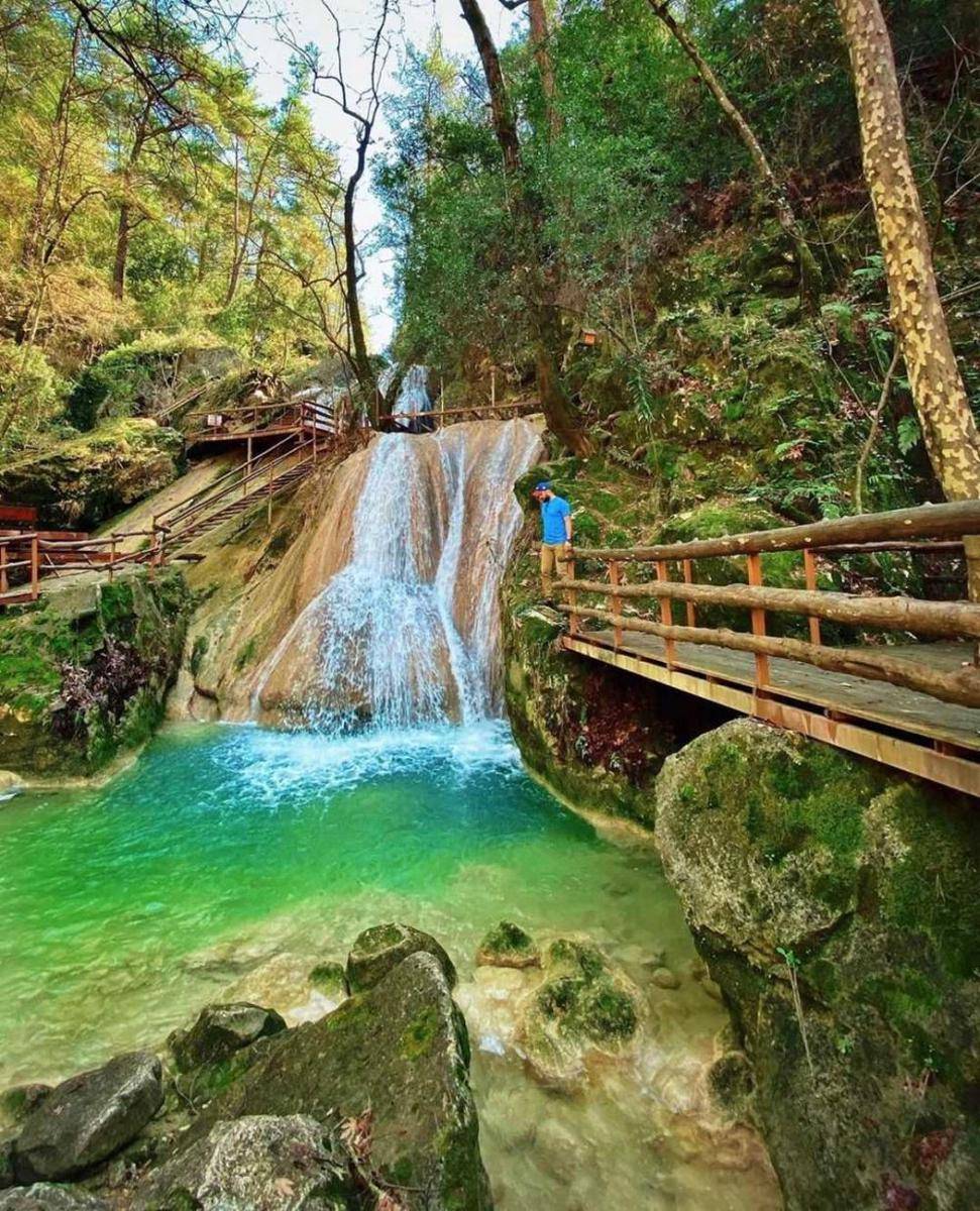 Değirmendere Waterfall (instagram.com/kamp.alani)