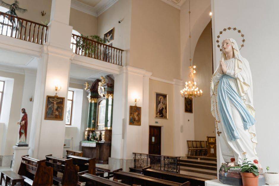 ilustrasi gereja (pexels.com/MART PRODUCTION)