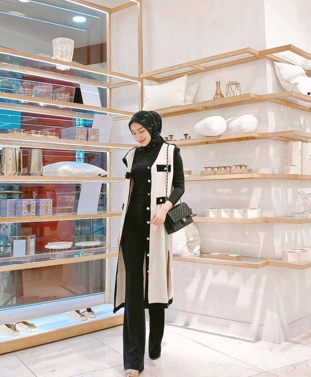 OOTD Melody Prima. (instagram.com/melodyprima/)