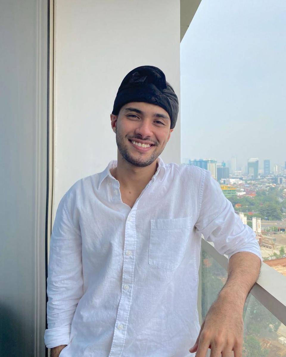 Refal Hady (instagram.com/refalhady)