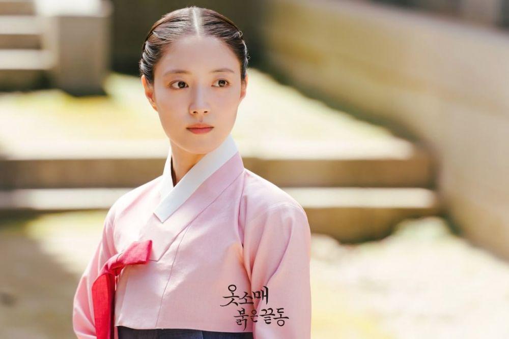 Lee Se Young di drama The Red Sleeve Cuff (instagram.com/mbcdrama_now)