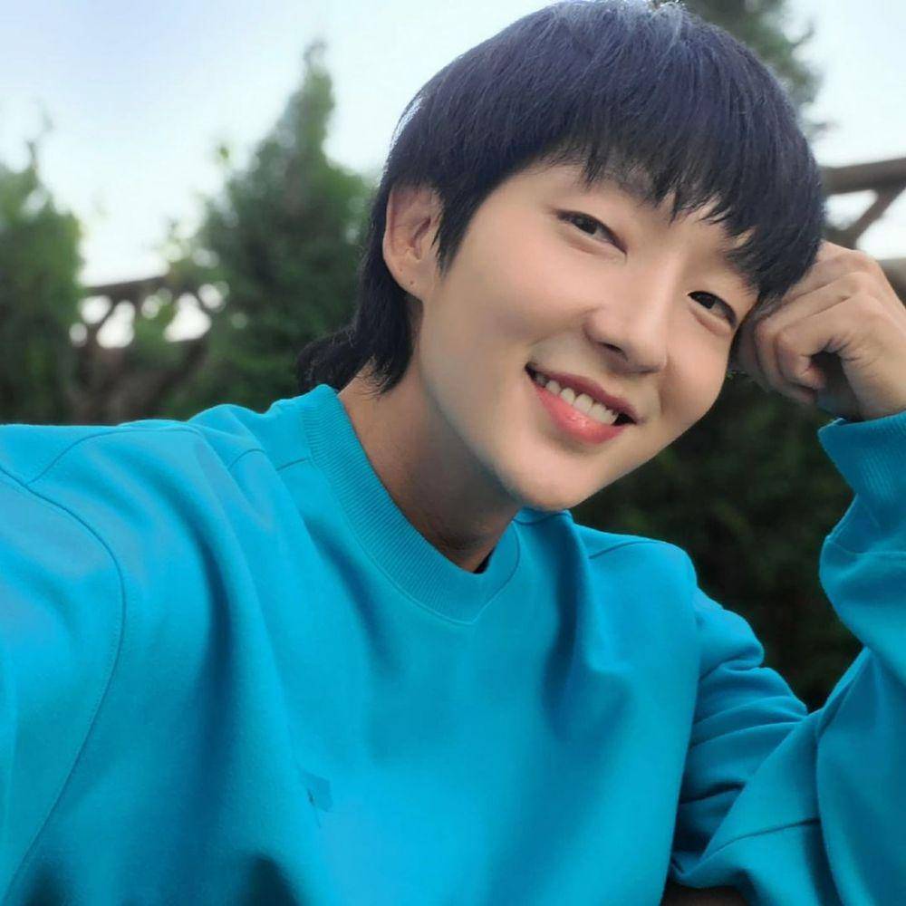 Lee Joon Gi (instagram.com/actor_jg)