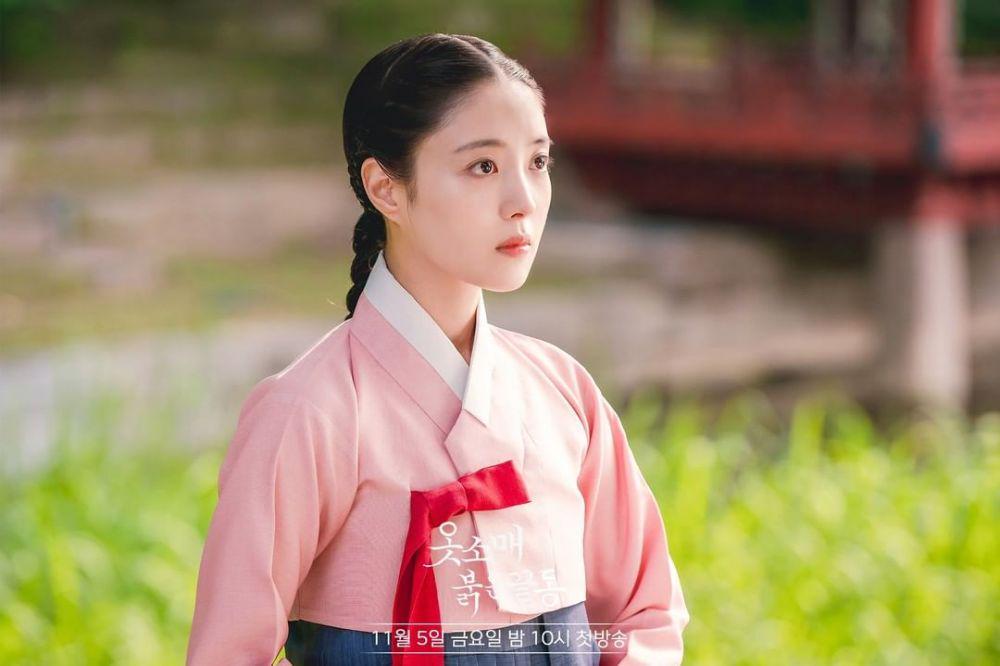 Lee Se Young di drama The Red Sleeve Cuff (instagram.com/mbcdrama_now)