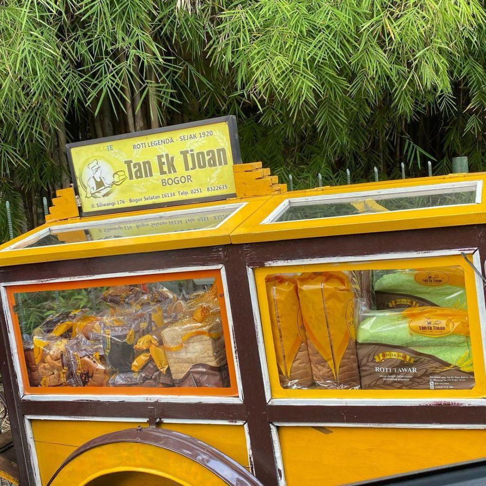 5 Toko Roti Legendaris di Bogor yang Rasa Jadulnya Ngangenin