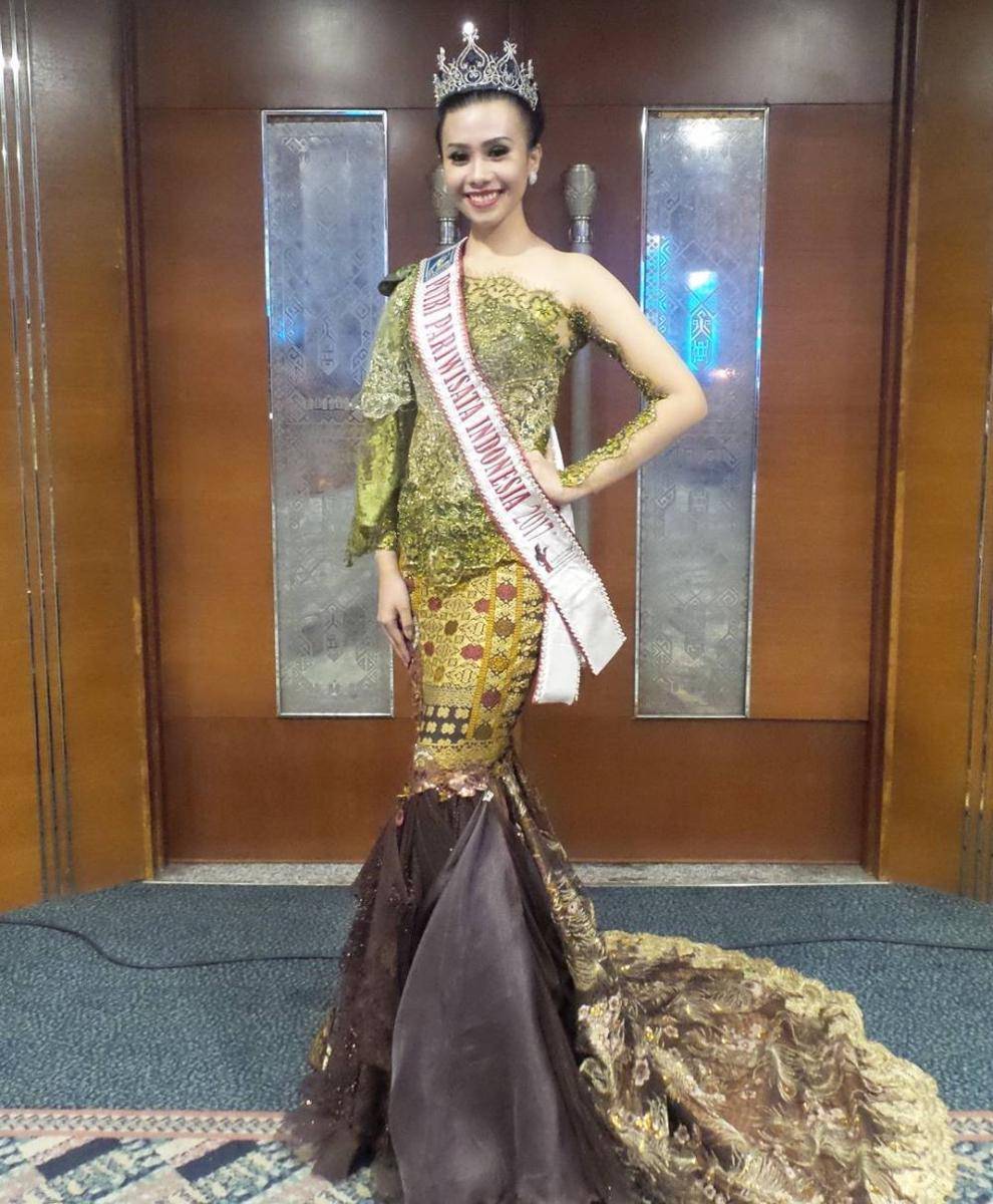 Kebaya Astari Vernideani. (instagram.com/astarivern/)