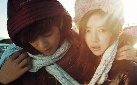 Se7en dan Park Han Byul (soompi.com)