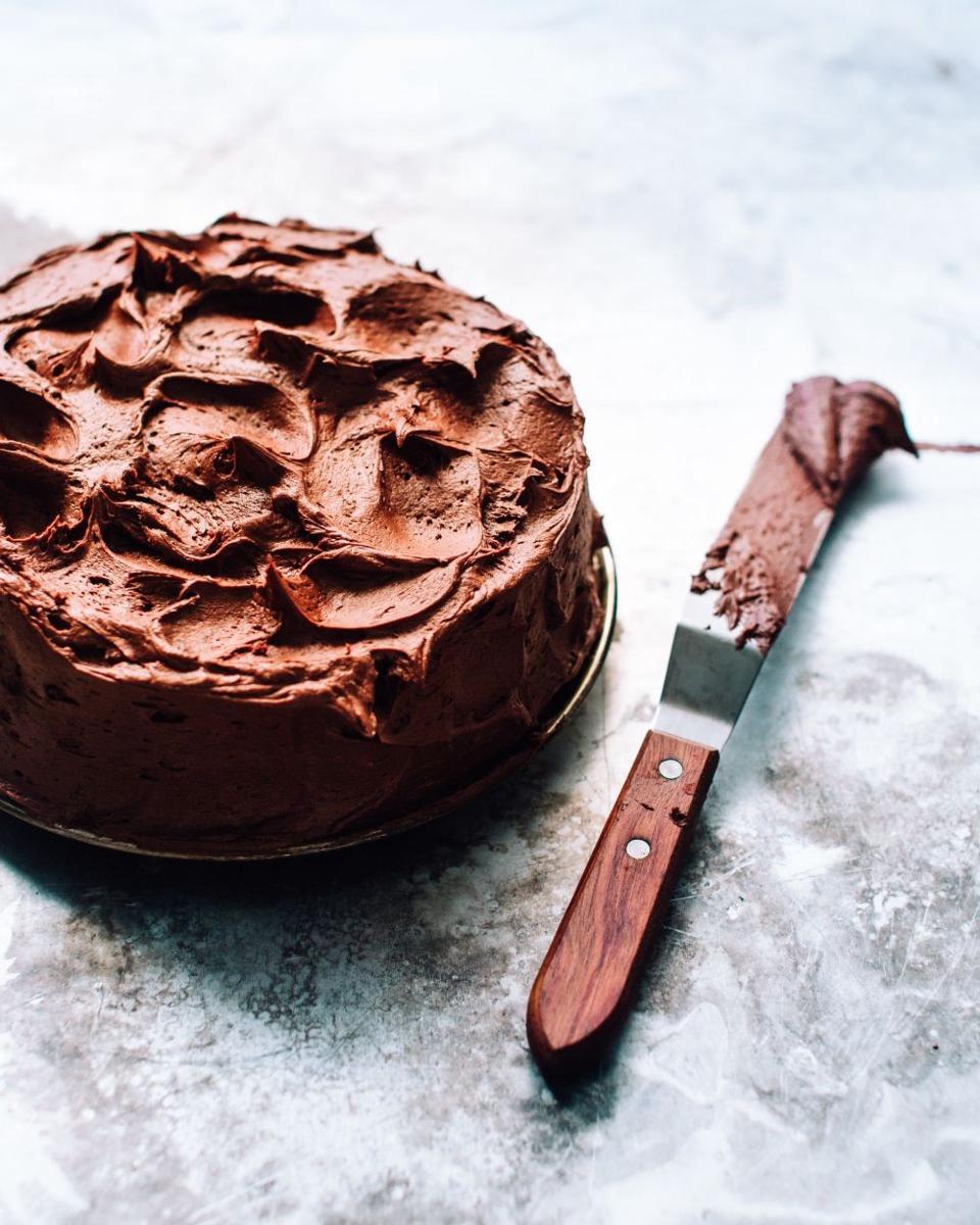 Resep Membuat Kue Ulang Tahun Cokelat ala Rumahan, Melted di Lidah!