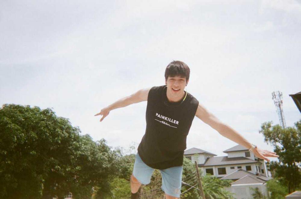 Luke Ishikawa (instagram.com/tawan_v)