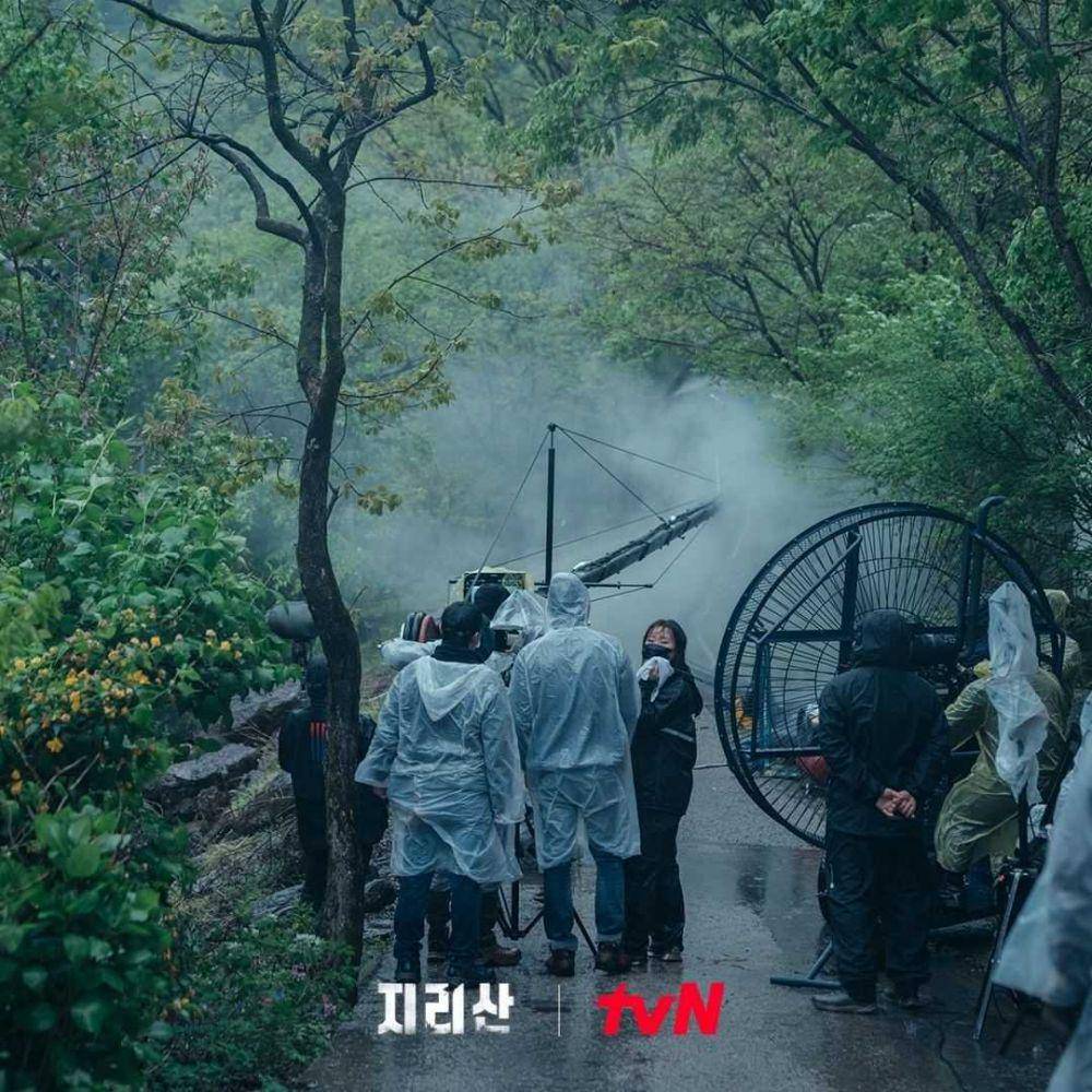 proses syuting KDrama Jirisan (instagram.com/tvn_drama)