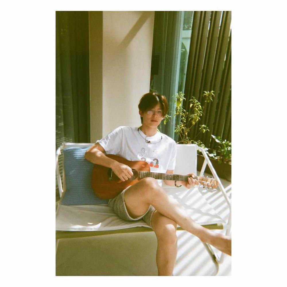 Pond Naravit (instagram.com/tawan_v)