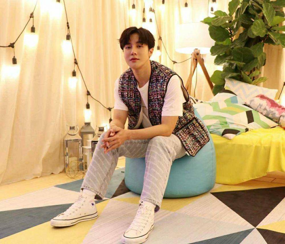 Arm Weerayut (instagram.com/arm_wc)