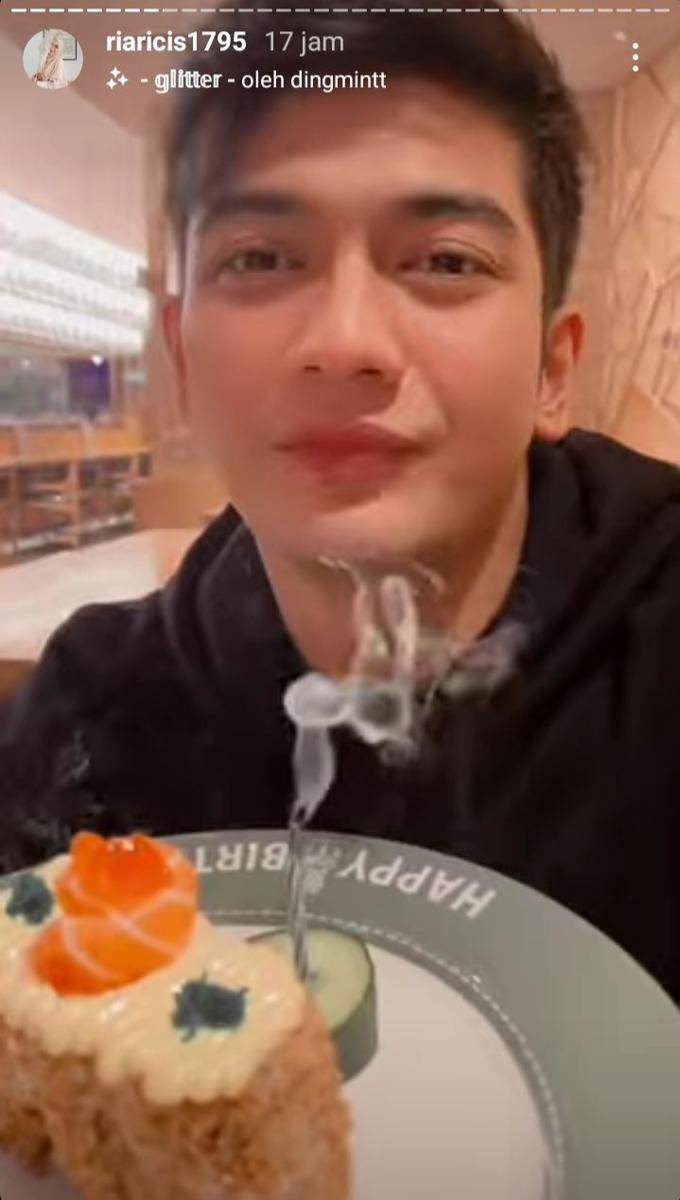 ulang tahun Teuku Ryan (instagram.com/riaricis1795)