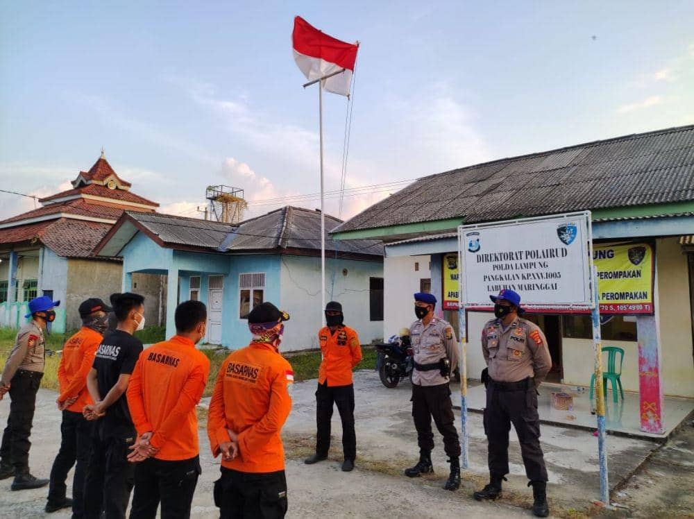 Kantor SAR Lampung masih terus mencari seorang anak buah kapal (ABK) KM Restu Ibu berinisial, FA (28). (IDN Times/Istimewa)