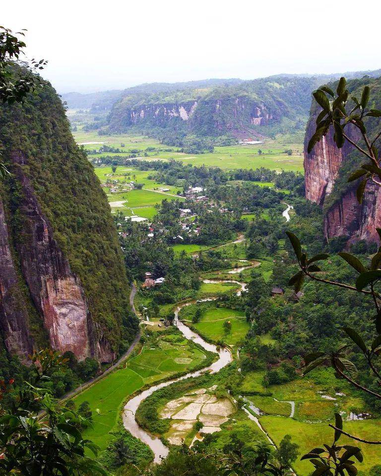 Lembah Harau (instagram.com/puspita_nagari_)