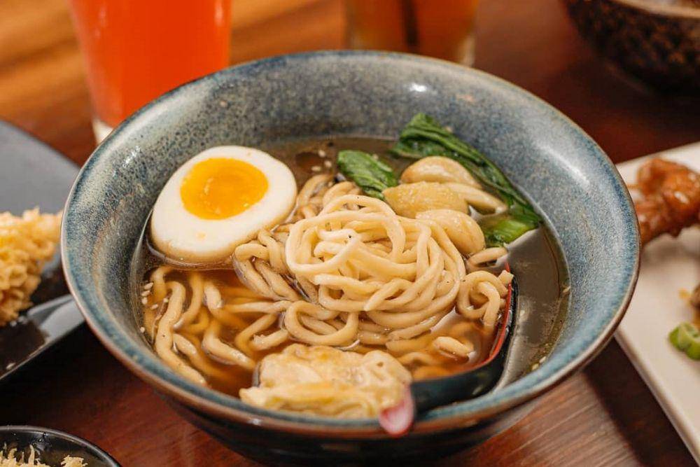 penampakan ramen mad for garlic dari ramen moshi (instagram.com/ramenmoshi)