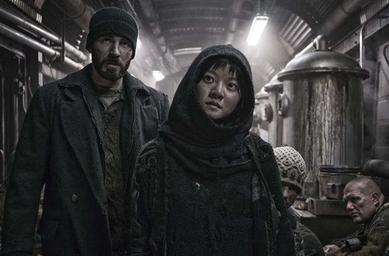 Chris Evans dan Go Ahsung di Snowpiercer (Dok. CJ Entertainment)
