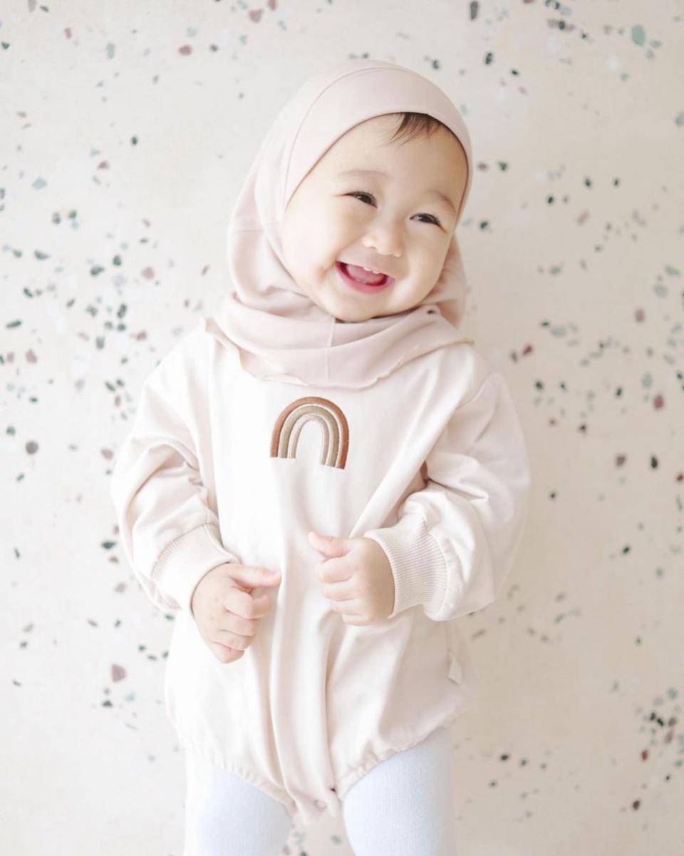 Maika Rumaisha (instagram.com/dianpelangi)