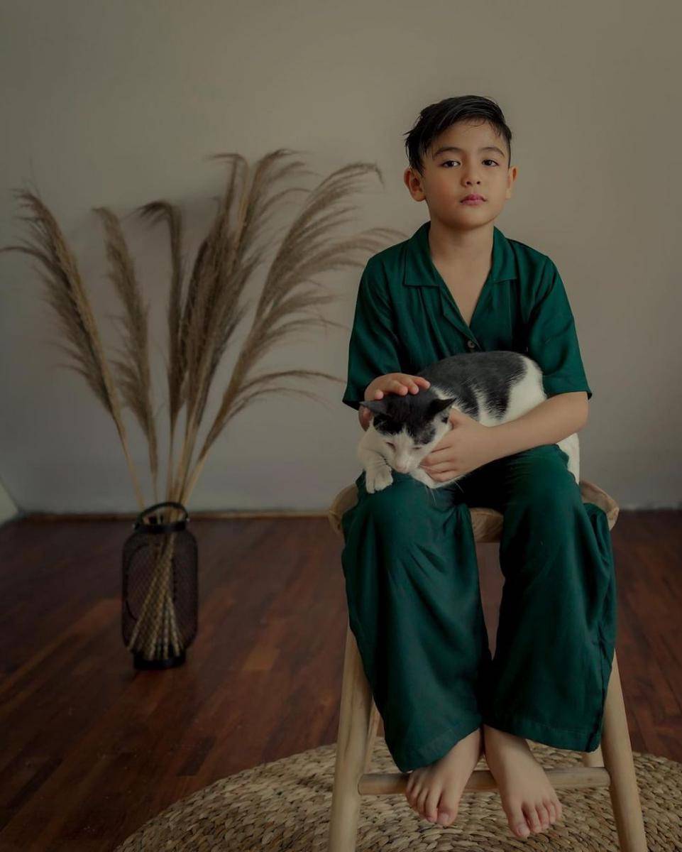 Ryshaka Dharma (instagram.com/tail_wagging)