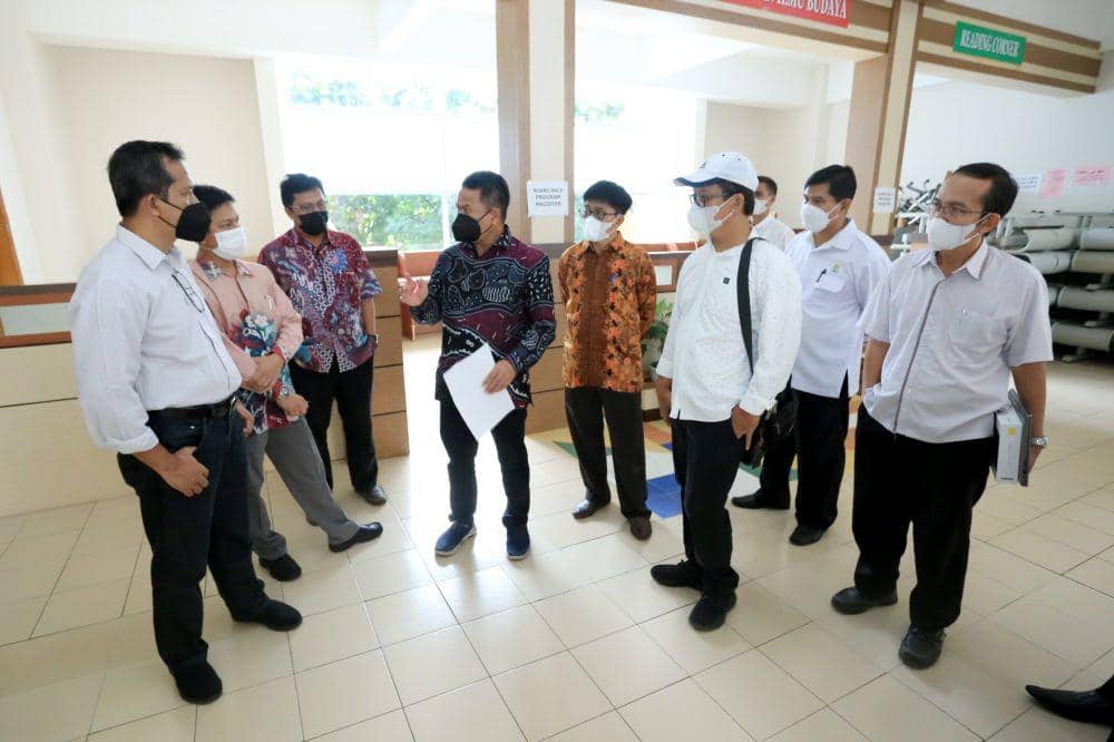 UIN Sunan Kalijaga mempersiapkan diri menyelenggarakan PTM. (Dok. Humas UIN Sunan Kalijaga)