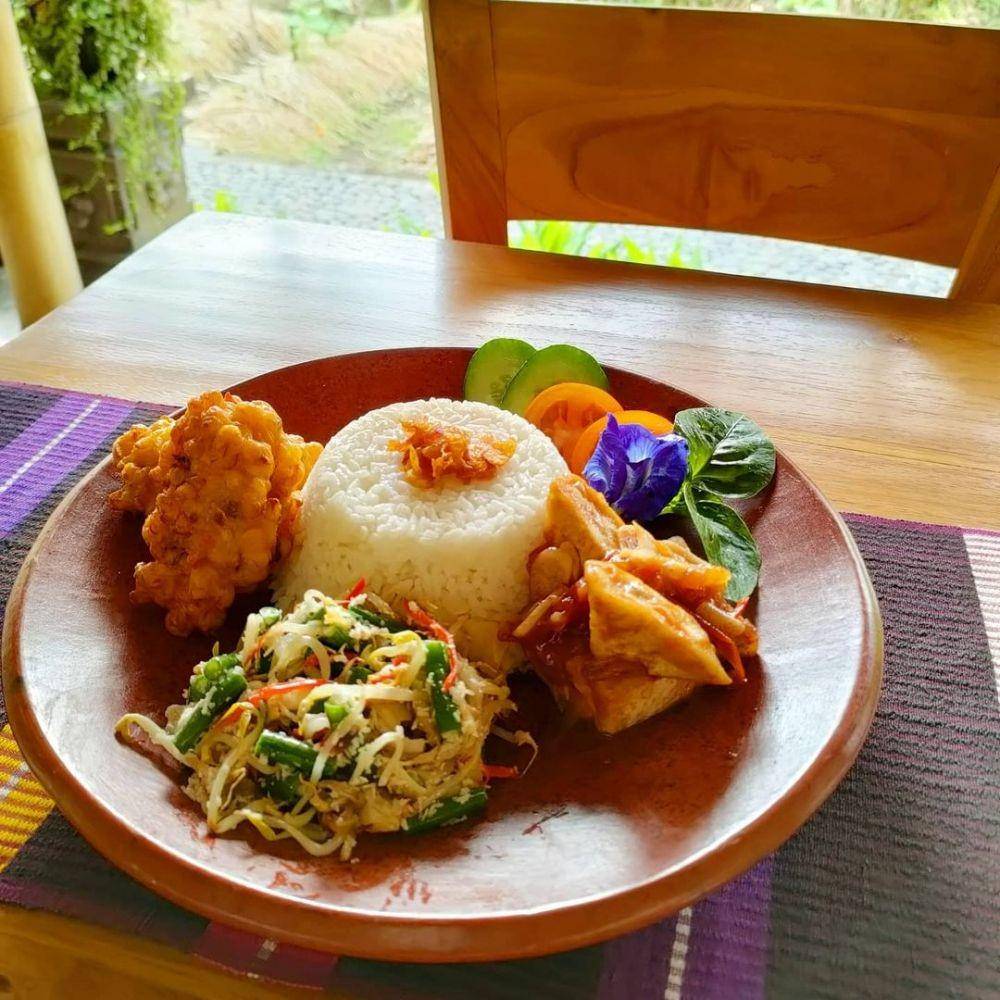 Warung Titi (instagram.com/warung_titi)