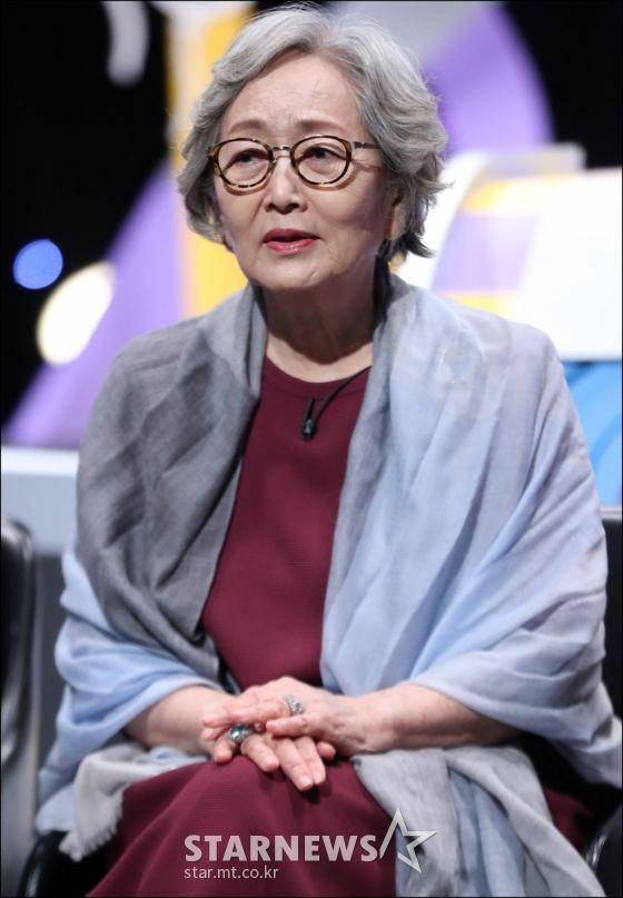 KIm Young Ok (star.mt.co.kr)
