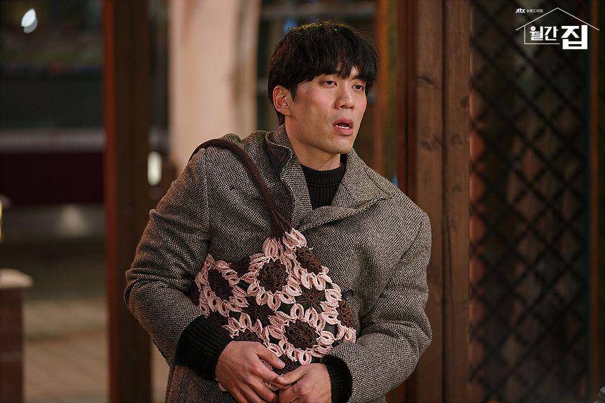 Ahn Chang Hwan (dok.JTBC/Monthly Magazine Home)