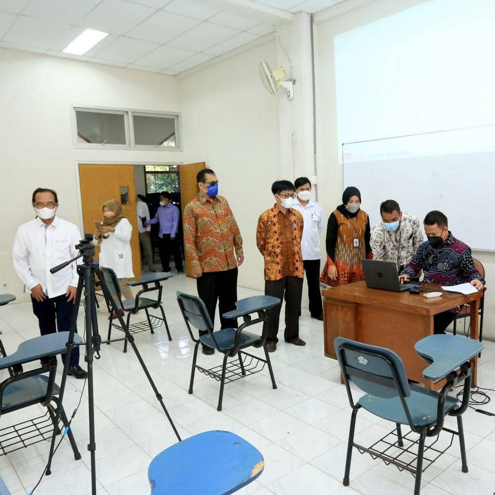 UIN Sunan Kalijaga mempersiapkan diri menyelenggarakan PTM. (Dok. Humas UIN Sunan Kalijaga)