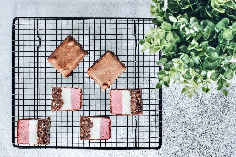 5 Kreasi Camilan Billionaire Bars yang Terasa Mewah