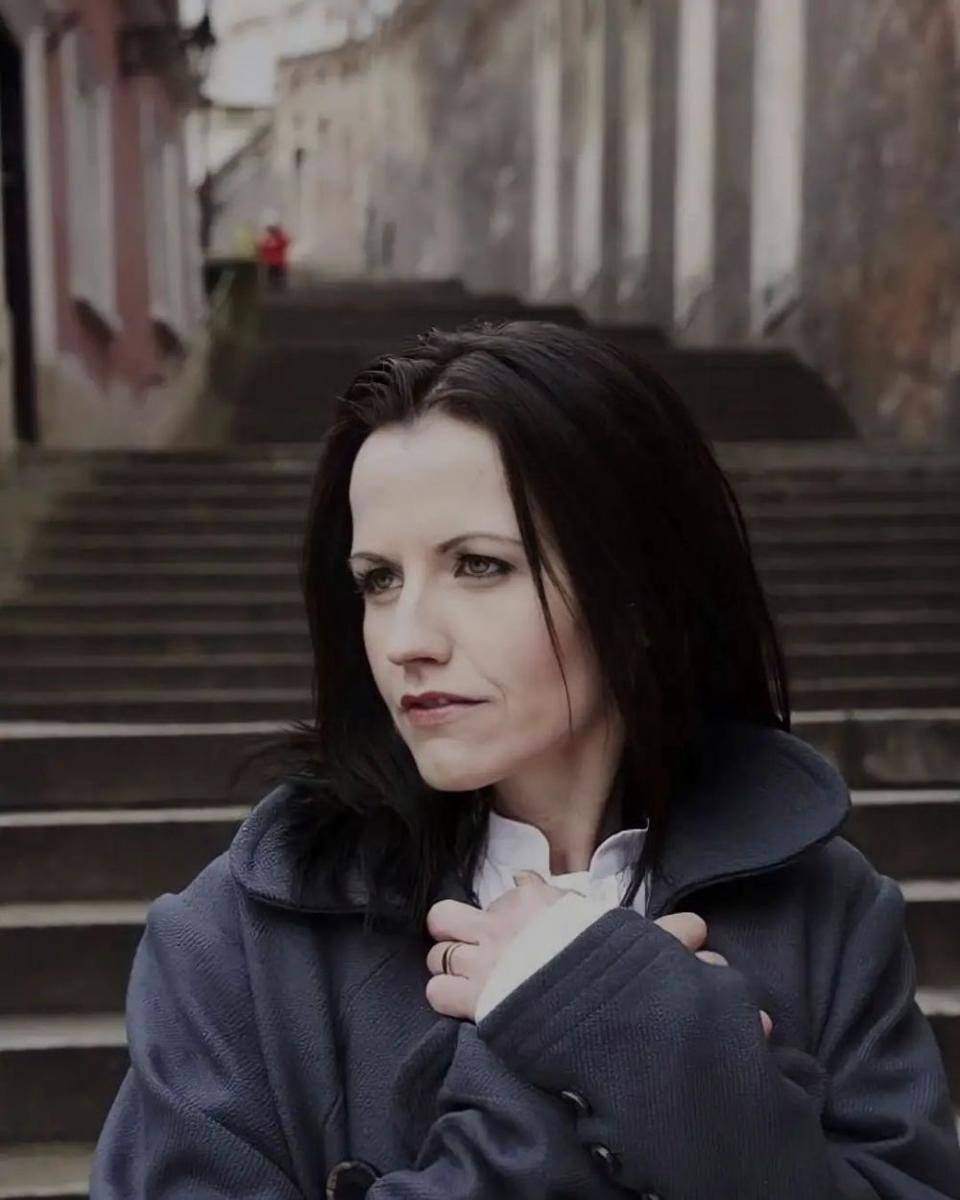 potret Dolores O'Riordan (instagram.com/dolores_o_riordan_queen_)