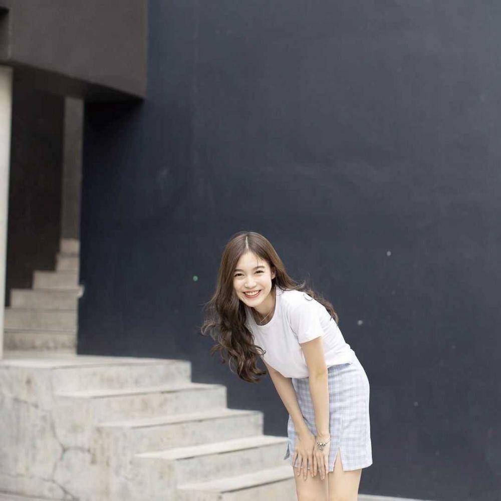 Padu padan rok ala Love Pattranite (instagram.com/loverrukk)